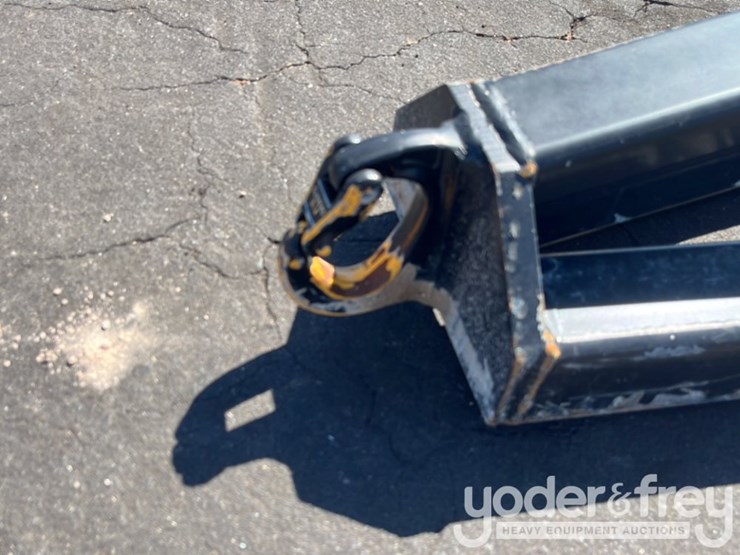 2024-jcb-330/71713-image-5