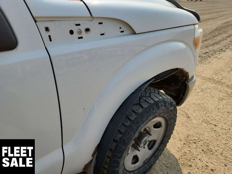 2011-ford-f350-image-31