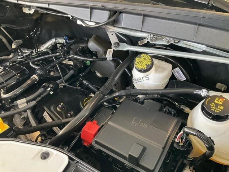 2022-ford-transit-image-18
