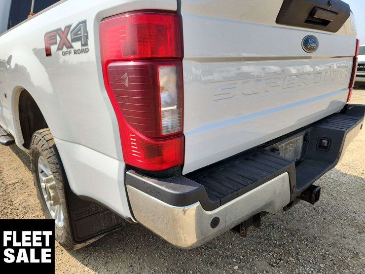 2021-ford-f250-image-30