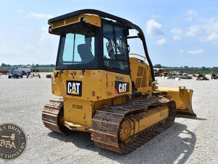 2019-caterpillar-d5k2-lgp-image-24