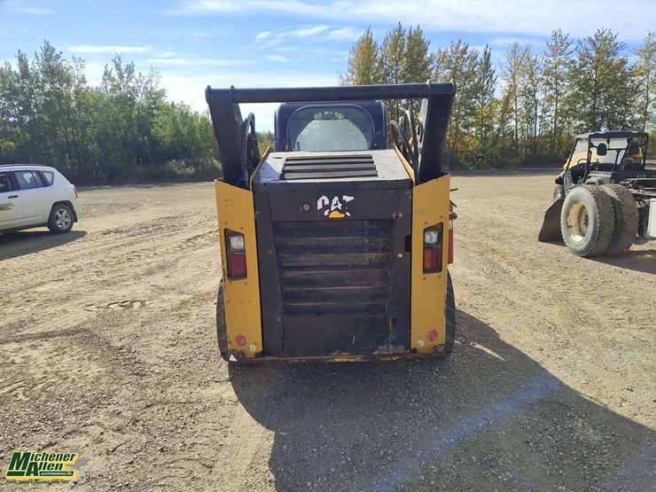 2014-caterpillar-272d-image-16