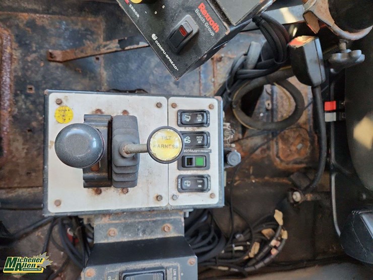 2012-international-workstar-7600-image-31