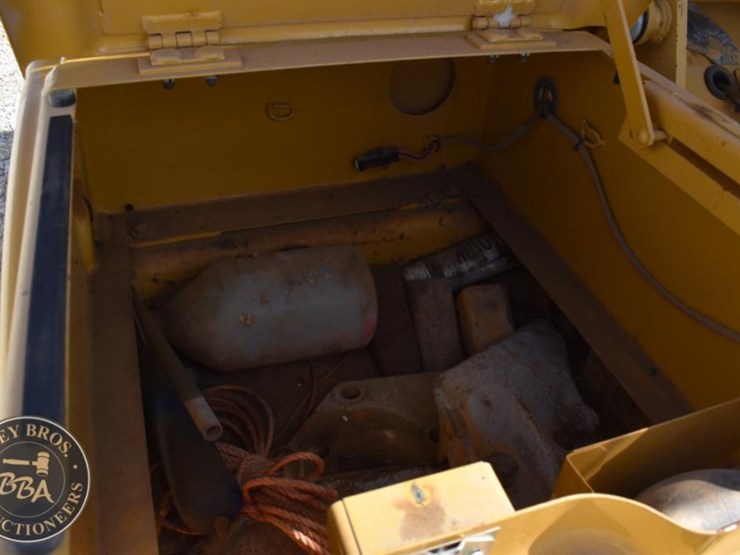 2011-caterpillar-312d-image-26