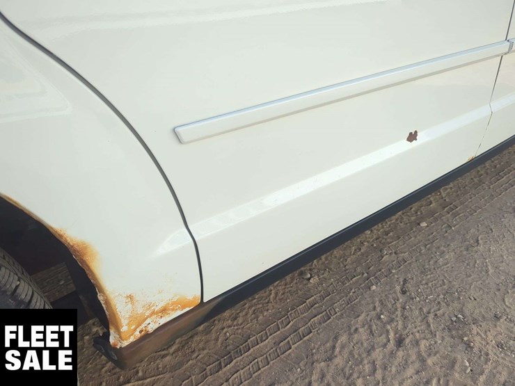 2012-dodge-grand-caravan-se-image-39