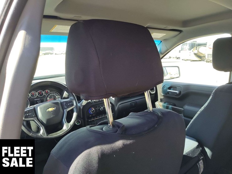 2020-chevrolet-silverado-1500-image-17