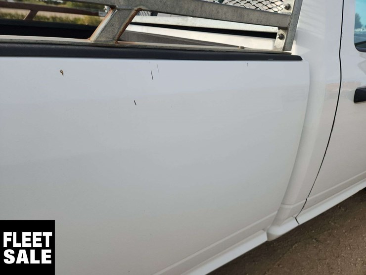 2011-ram-2500-st-image-39