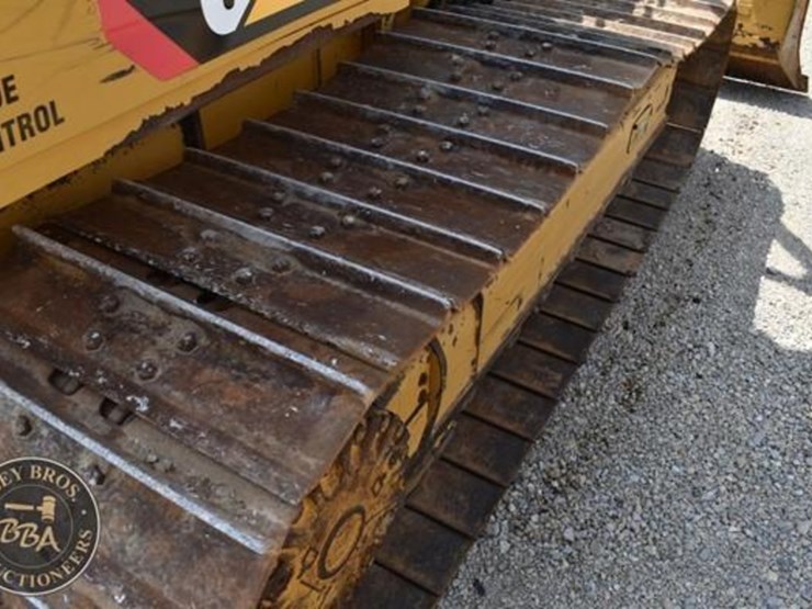 2019-caterpillar-d5k2-lgp-image-55