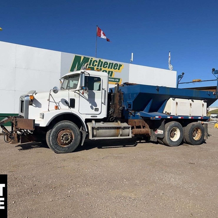 2001 FREIGHTLINER FLD112
