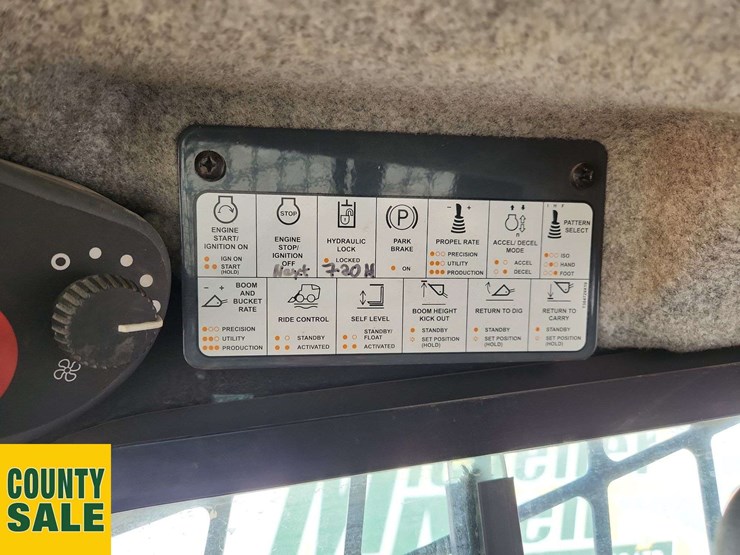 deere-324g-image-11