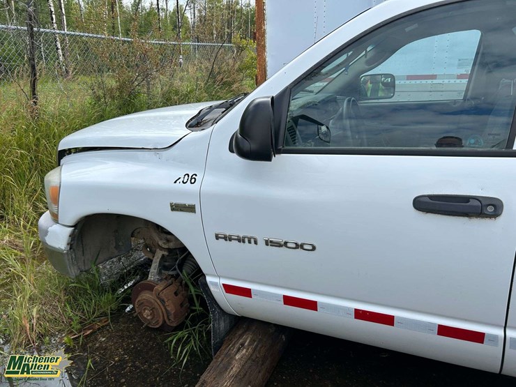 2006-dodge-ram-1500-image-1