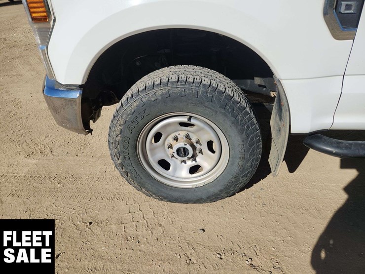 2020-ford-f350-image-32