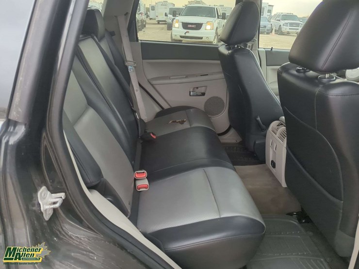 2008-jeep-grand-cherokee-image-19