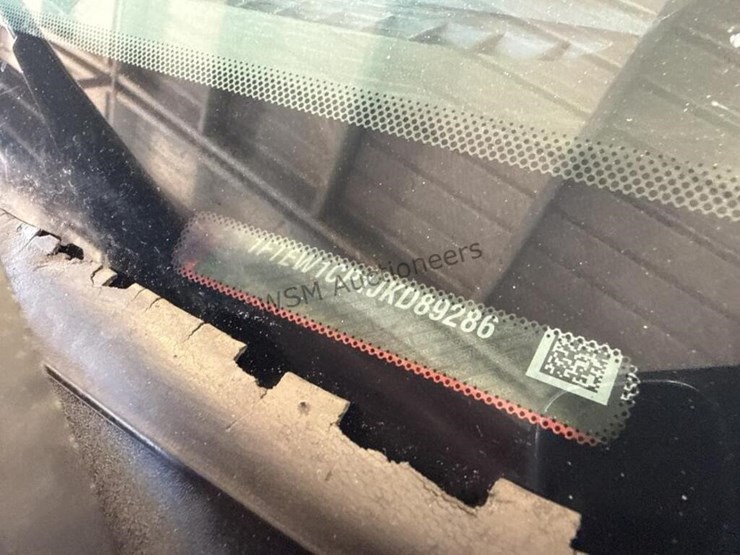 2018-ford-f150-image-15