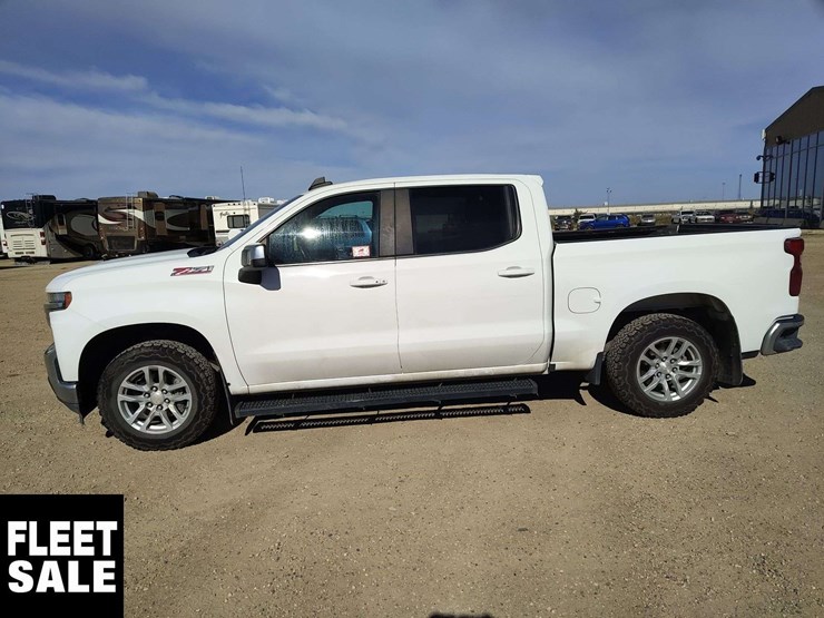 2020-chevrolet-silverado-1500-image-24