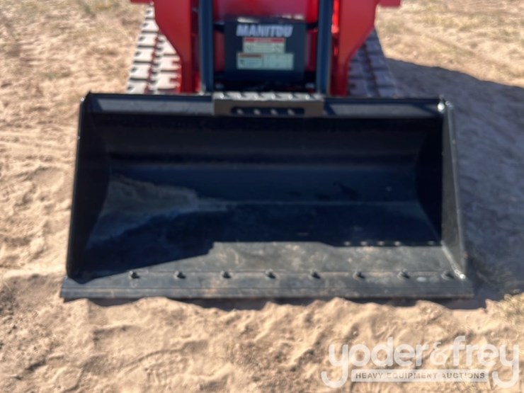 2023-manitou-1050rt-image-51