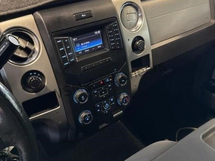 2014-ford-f150-image-21