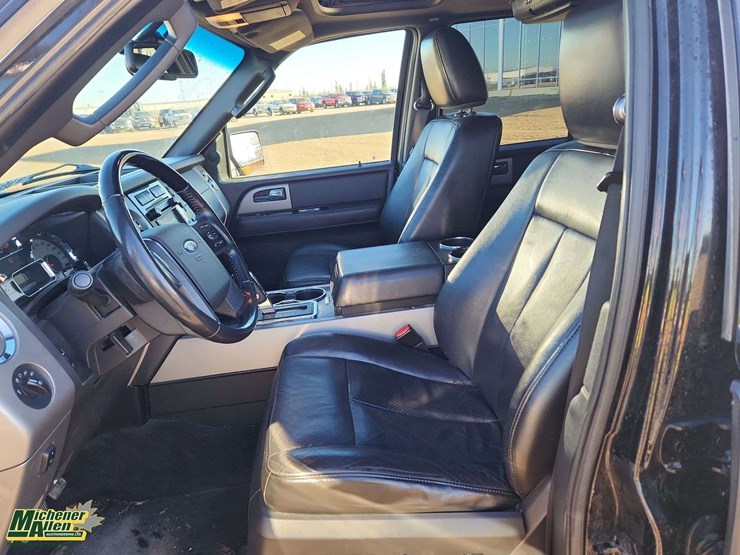 2013-ford-expedition-image-16