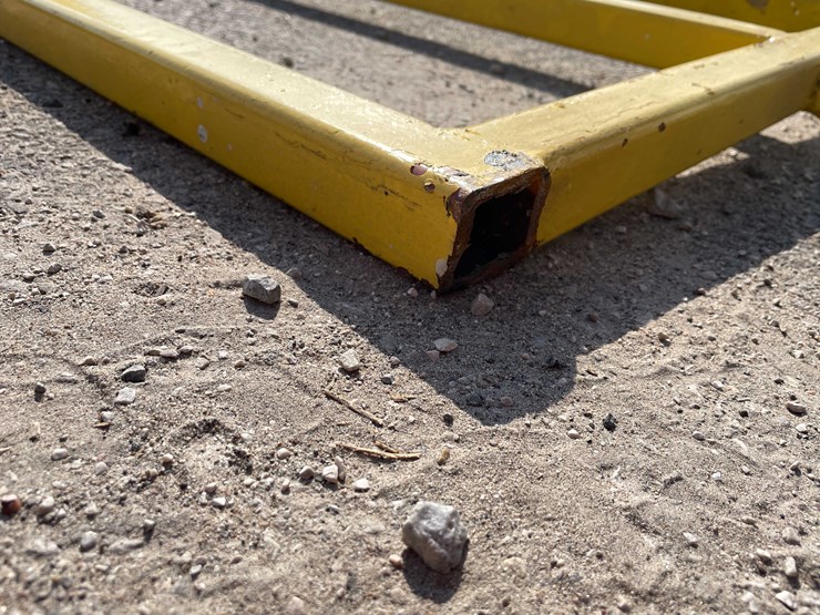 #3013-•-heavy-duty-safety-guardrail-(cont)-image-5
