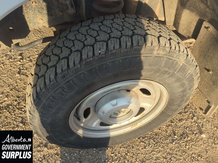2011-ford-f250-image-31
