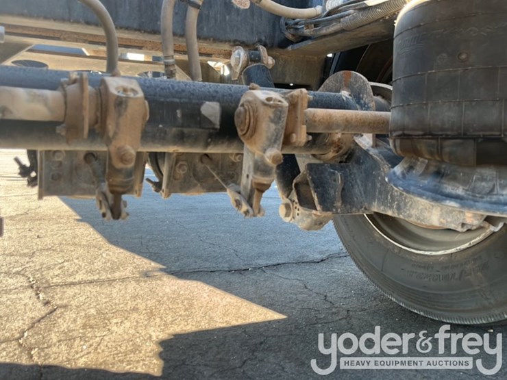2017-sfs-spread-axle-chassis-trailer,-65,000lb-gvwr-image-15