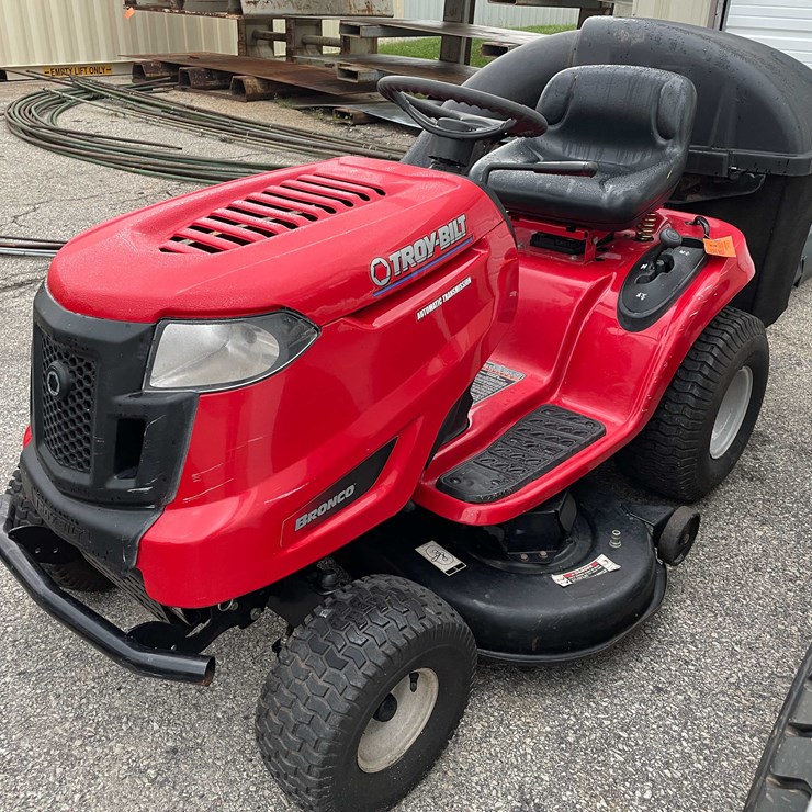 TROY BILT BRONCO