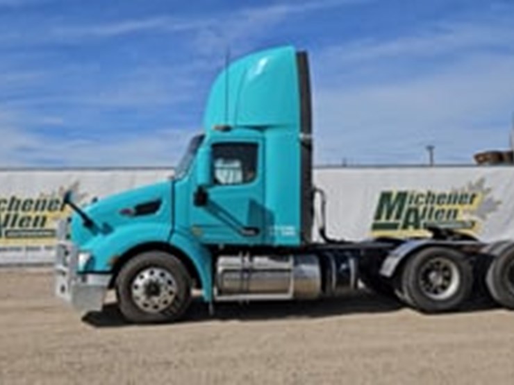 2019-peterbilt-579-image-5