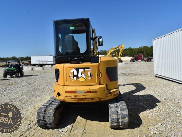 2013-caterpillar-305.5d-cr-image-40