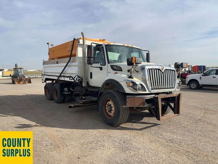 2011-international-workstar-7500-image-7