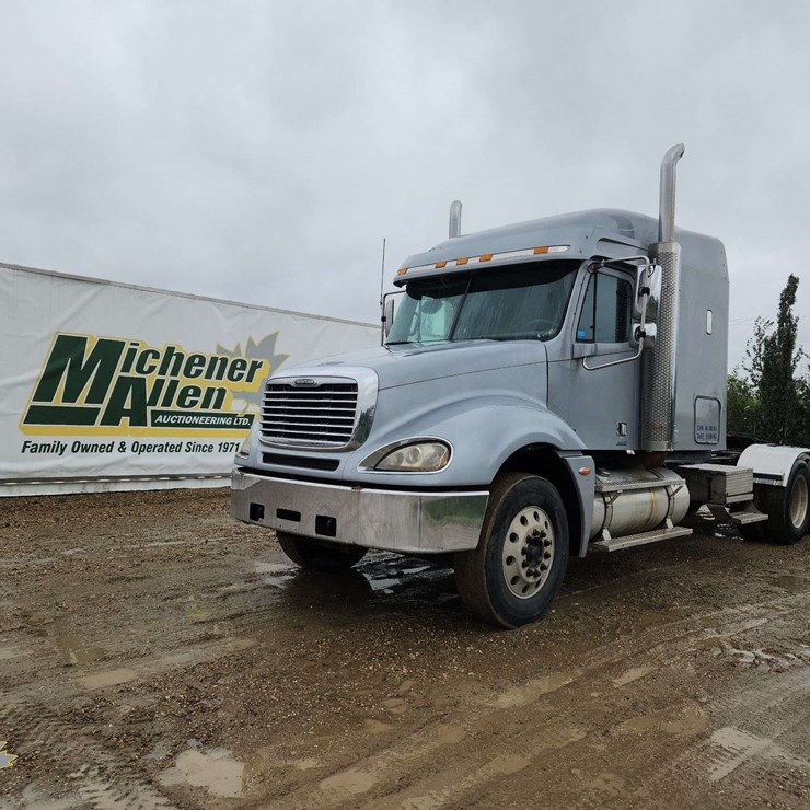 2006 FREIGHTLINER COLUMBIA 120