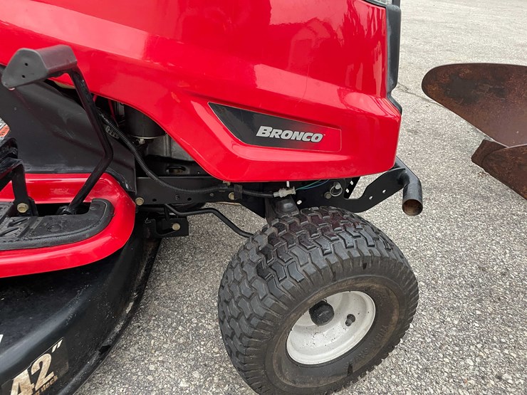 troy-bilt-bronco-image-14