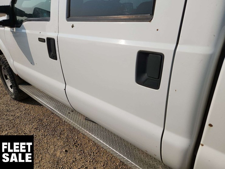 2011-ford-f350-image-37