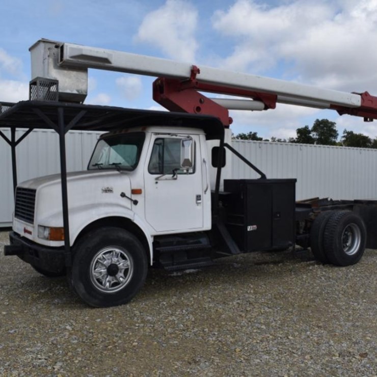 1998 INTERNATIONAL 4700