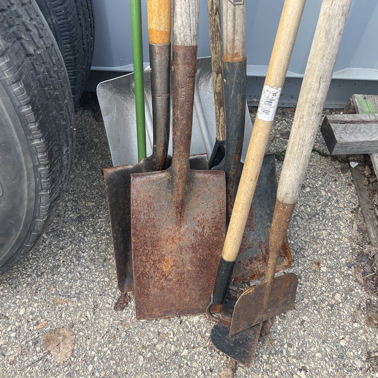 #3107 • Hand Tools (O6)