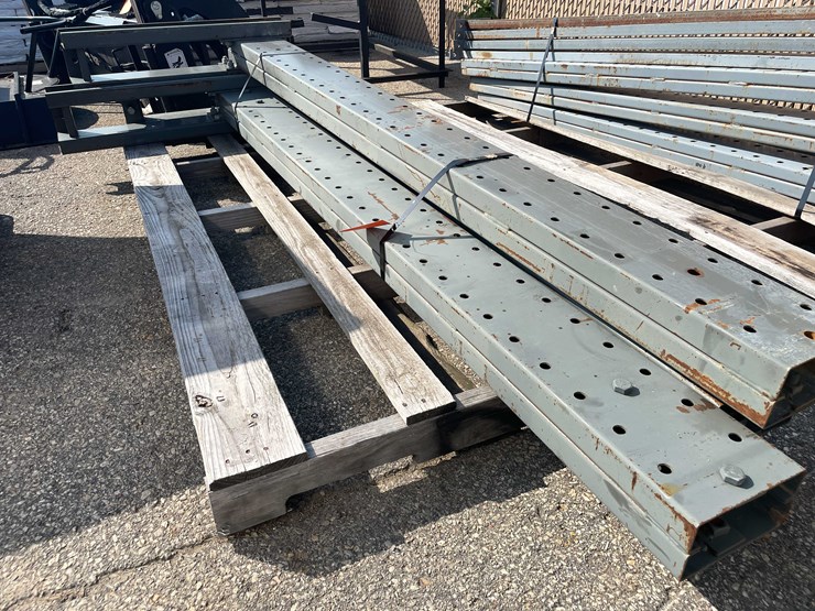 #3002-•-single-sided-cantilever-rack-(o8)-image-1