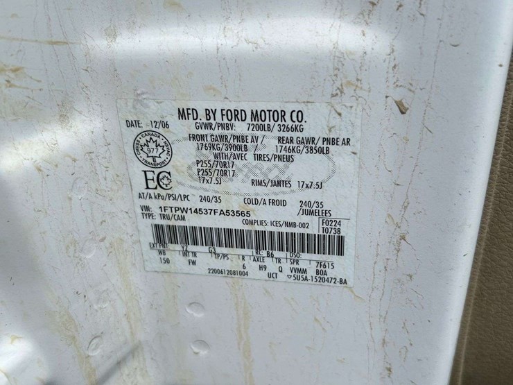 2007-ford-f150-xlt-image-3