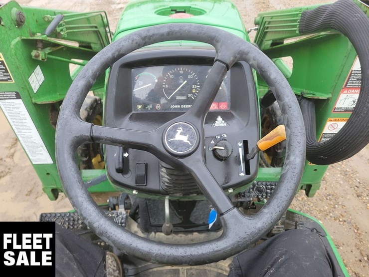 2000-john-deere-4400-image-9