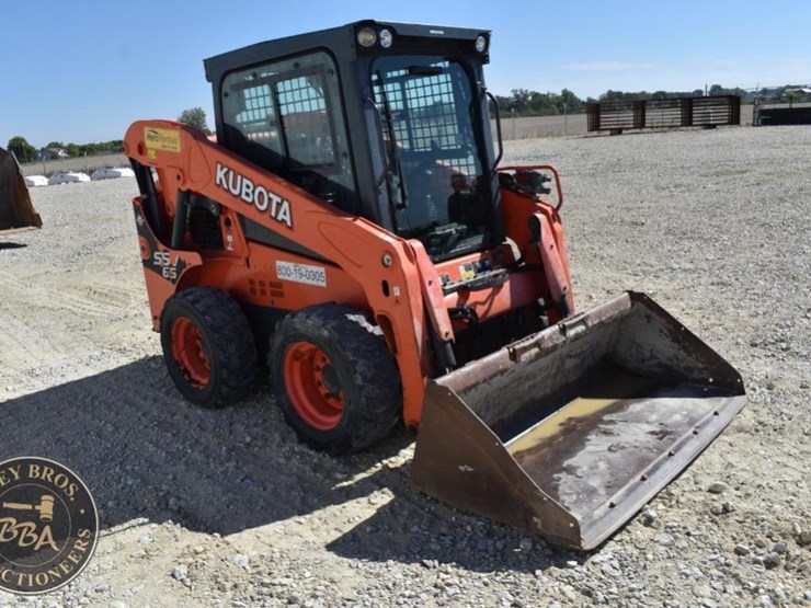 2017-kubota-ssv65-image-64