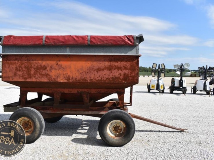 250-bu-gravity-wagon-37957-image-12