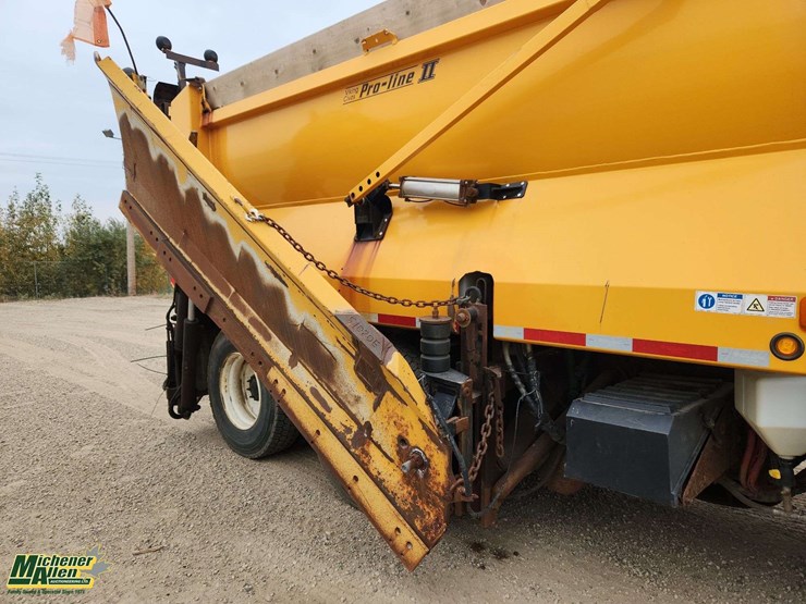 2016-international-workstar-7600-image-32