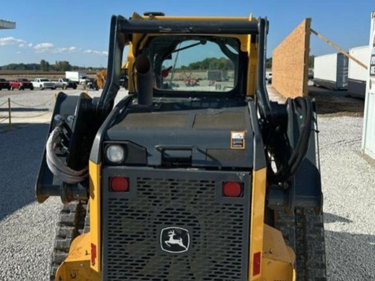 2021-deere-325g-image-31