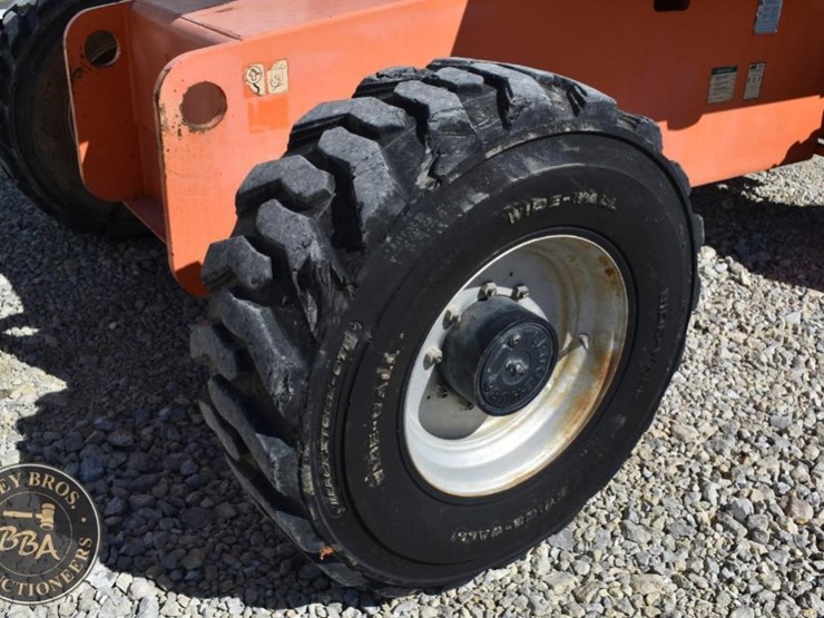 2007-jlg-600s-image-27