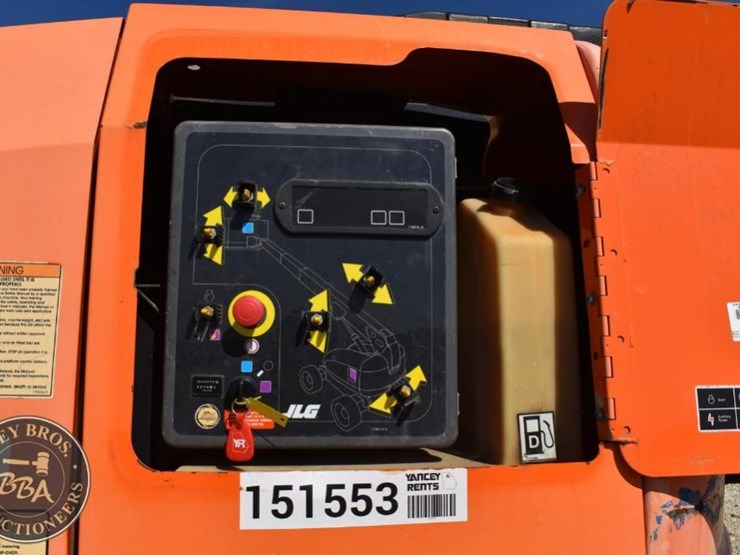 2007-jlg-600s-image-22
