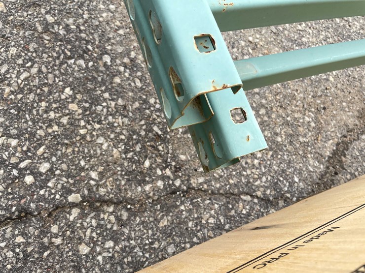 #3074-•-teardrop-pallet-racking-(o8)-image-21
