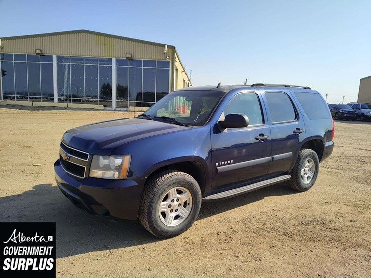 2007-chevrolet-tahoe-ls-image-1