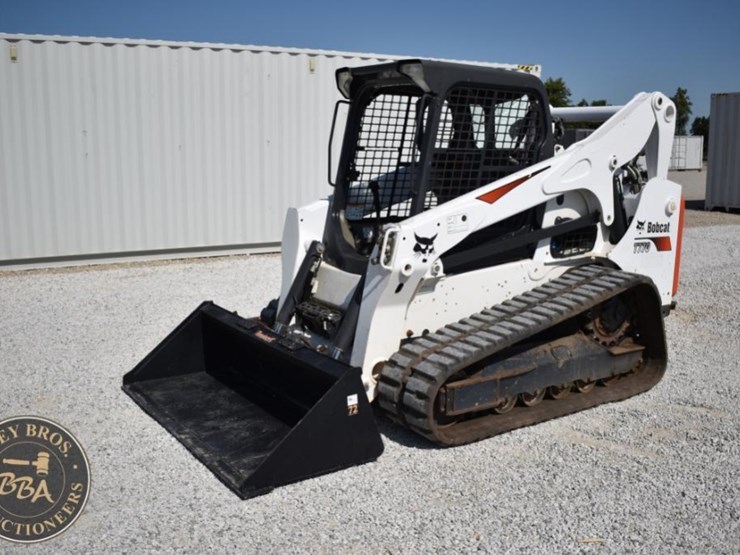 2019-bobcat-t770-image-5