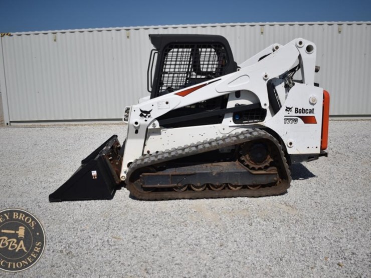 2019-bobcat-t770-image-7