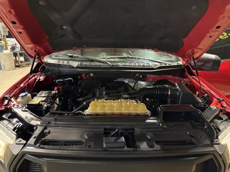 2017-ford-f150-image-11
