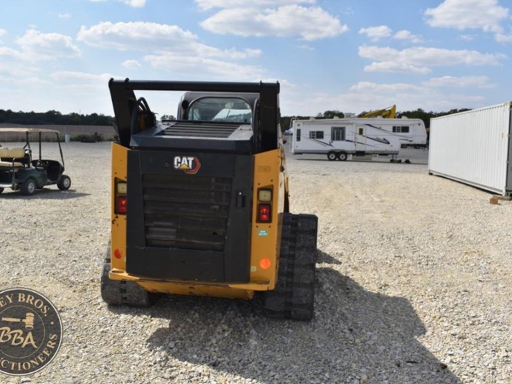 2020-caterpillar-299d3-image-6
