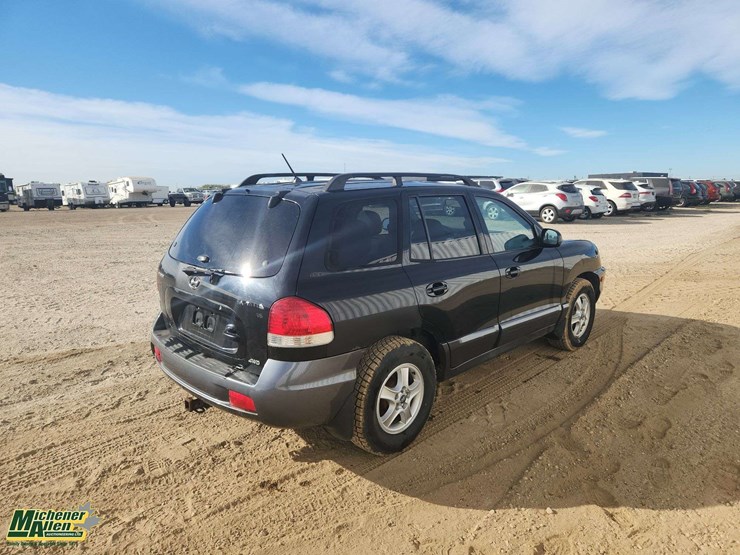 2005-hyundai-santa-fe-image-3